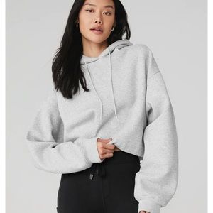 Alo bae Hoodie color GREEN (not gray) NWOT